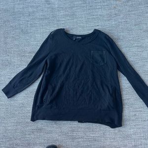 Merino sweater with zipper and pocket detail